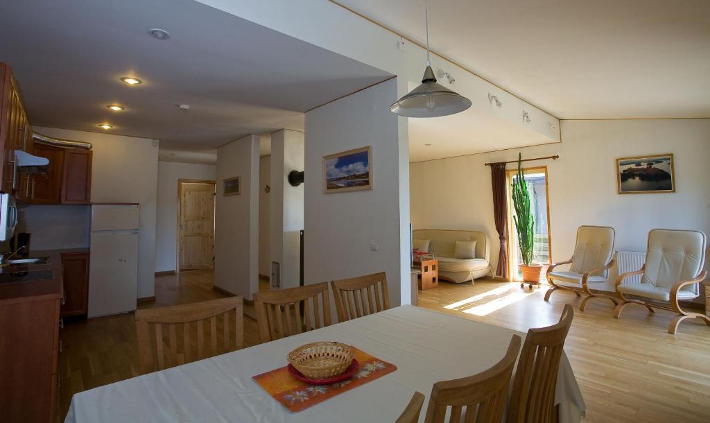 Love Island Guesthouse Druskininkai Ruang foto